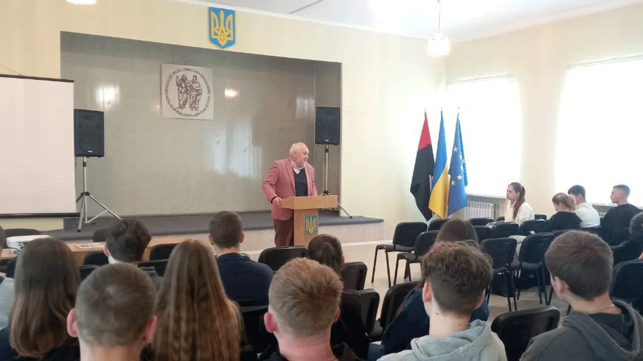 Мотивуючи ліцеїстів