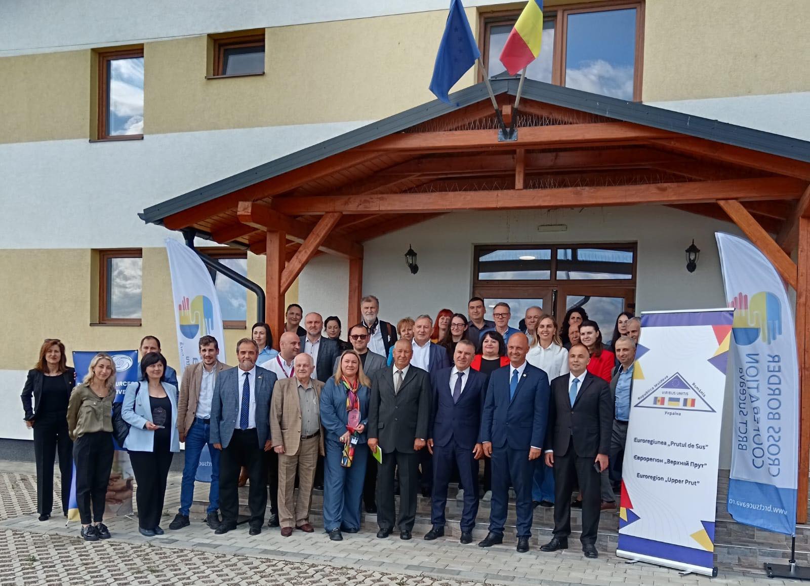 25 років спільної дії