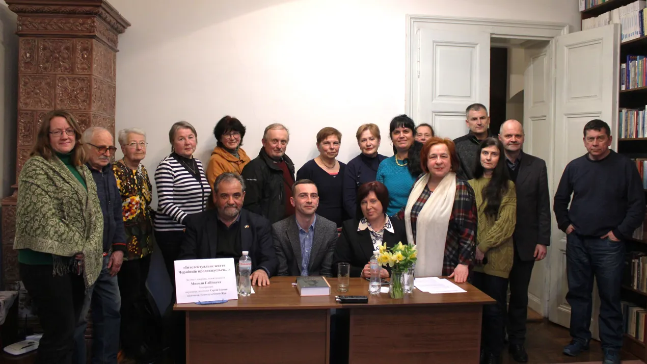 Микола Глібіщук став гостем програми "Інтелектуальне життя Чернівців"
