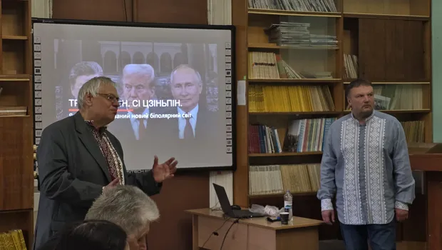 Хто керуватиме новим світовим порядком? Трамп. Путін. Сі Цзіньпін. Як буде влаштований новий біполярний світ?