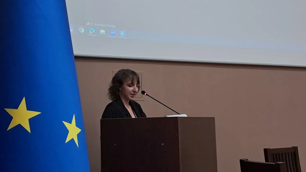 Упродовж 1 - 2 травня студентка студентка 1-го курсу ФІПМВ спеціальності спеціальність «291 Міжнародні відносини, суспільні комунікації та регіональні студії» Попова Олена взяла участь в Всеукраїнському форумі Наукових товариств та ІІ Міжнародній студентсько-аспірантській науково-практичній конференції «Сучасні тренди в науці: міждисциплінарний підхід», які проходили на базі Львівського національного університету імені Івана Франка.