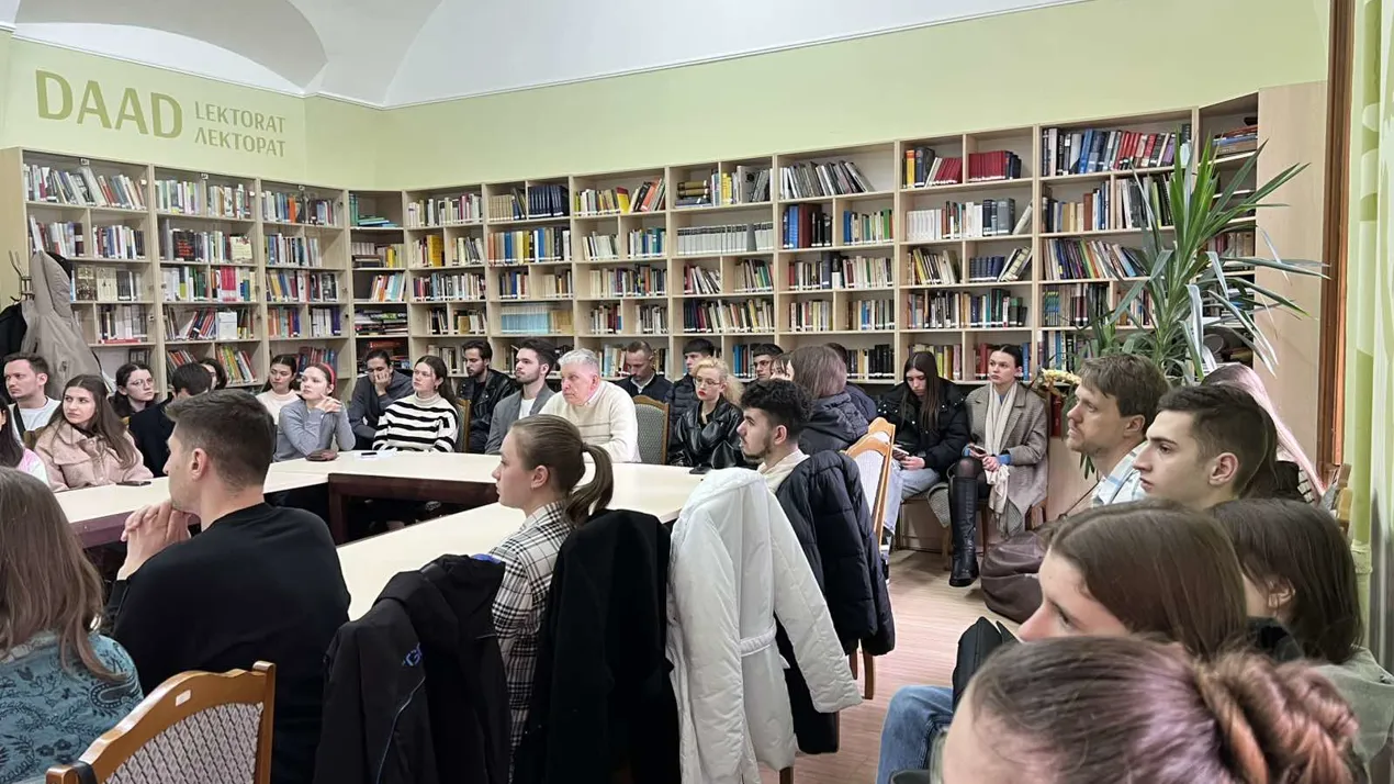 Bosnia and Hercegovina – the Land of Mixing and Dividing